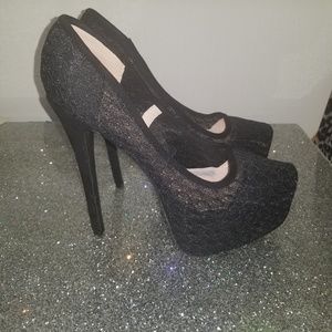 Laced platform 7" heels